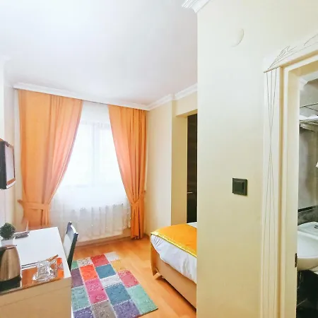 Hotel Ceylan 2*