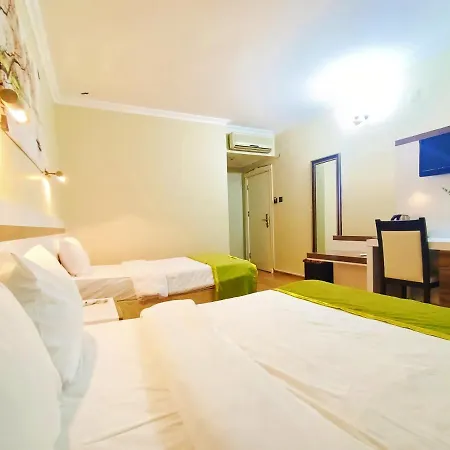 Hotel Ceylan 2*